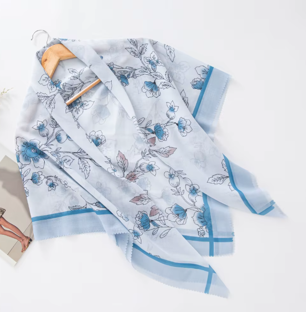 BAHIRA - Cotton scarf 110x110cm